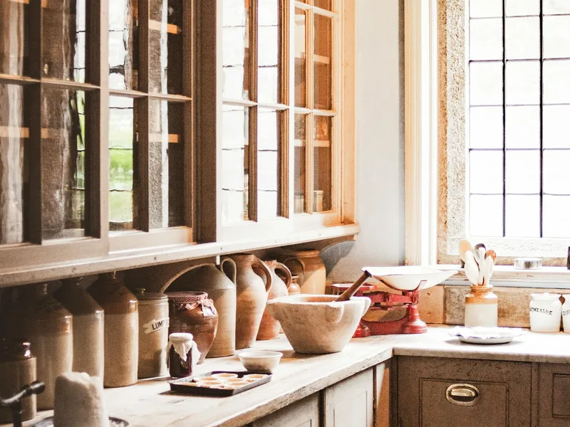 Maßgefertigte Massivholzküche